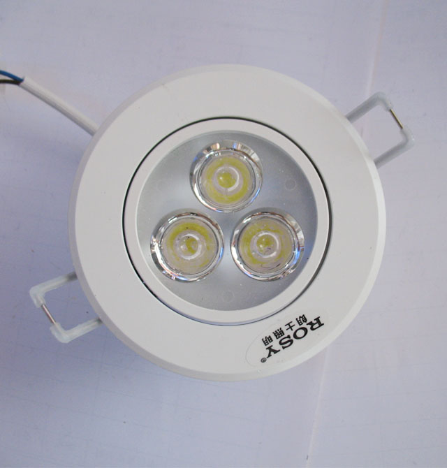 ��ʿLEDͲ�����컨�� LED��RS-LC213�����ף� 3��1w ���bǶ��ʽ �_�צ�72mm ܇�X���|����ɫ