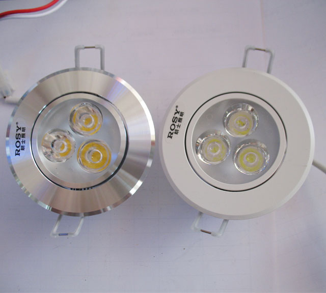 ��ʿLEDͲ�����컨�� LED��RS-LC213���߹⣩ 3��1w ���bǶ��ʽ �_�צ�72mm ܇�X���|�߹�ɫ