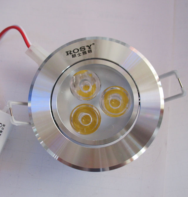 LEDͲ�����컨�� LED��RS-LC213���߹⣩ 3��1w ���bǶ��ʽ �_�צ�72mm ܇�X���|�߹�ɫ