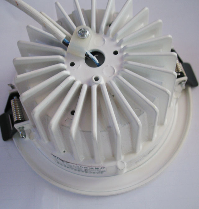 ��ʿLEDͲ�����컨�� LED���FͲ��6��RS-LTY601 12w ���bǶ��ʽ �_�צ�165mm �X�Ͻ���|����ɫ