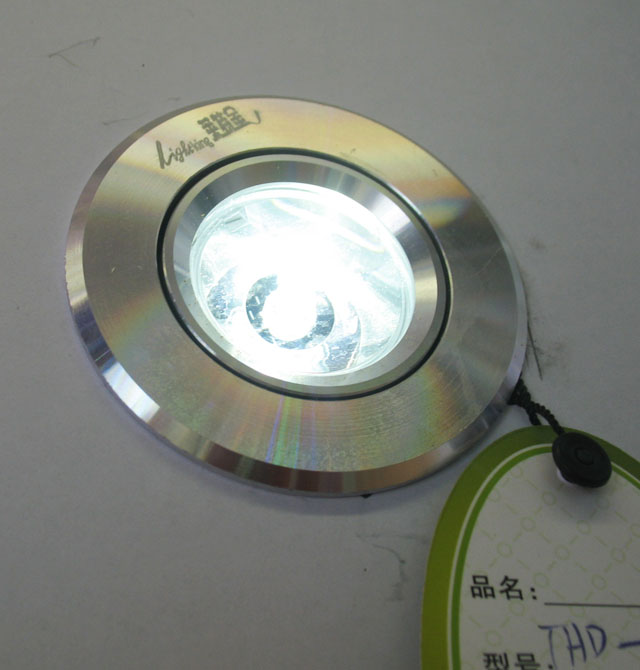 �R�ؽ�LEDͲ�����컨�� THD-006 1��1w ���bǶ��ʽ �X�Ͻ���|�yɫ