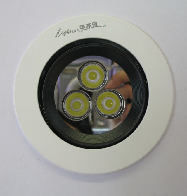 LEDͲ�����컨�� THD-8816 3��1w ���bǶ��ʽ �X�Ͻ���|��ɫ