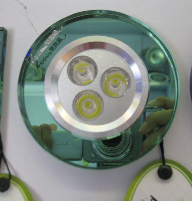 �R�ؽ�LEDͲ�����컨�� THD-3026 3��1w ���bǶ��ʽ �X�Ͻ���|�Gɫ