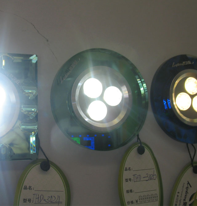 �R�ؽ�LEDͲ�����컨�� THD-3026 3��1w ���bǶ��ʽ �X�Ͻ���|�Gɫ