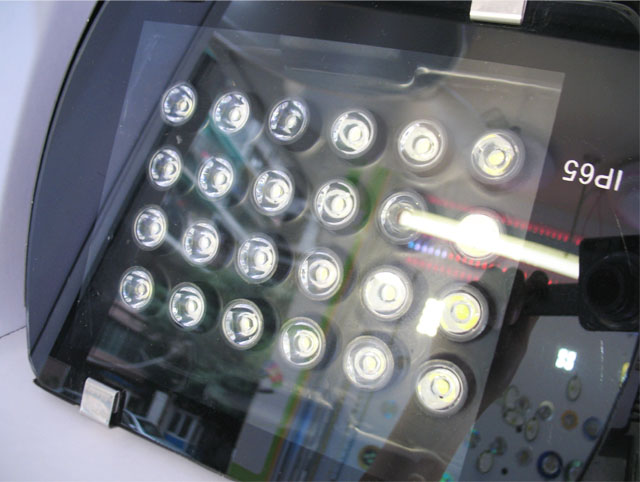 �R�ؽ�LEDͶ�������� IP-65���Ɵ� 34��1w ů��ɫ