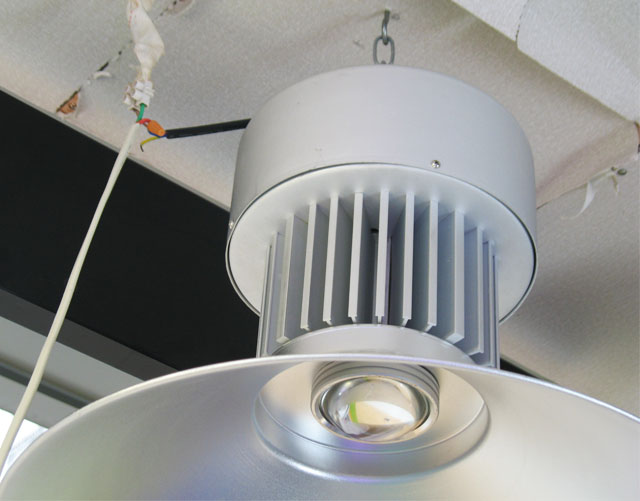 �Ă���픟� ���V��LED 8�� 50w ĥɰ�淴�� �X�Ͻ�