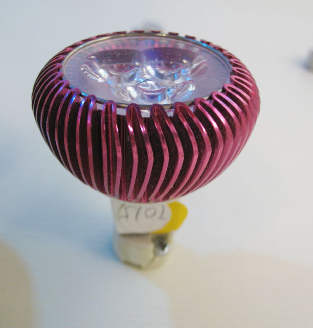 �R�ؽ�LED��Դ 7015 3��1w