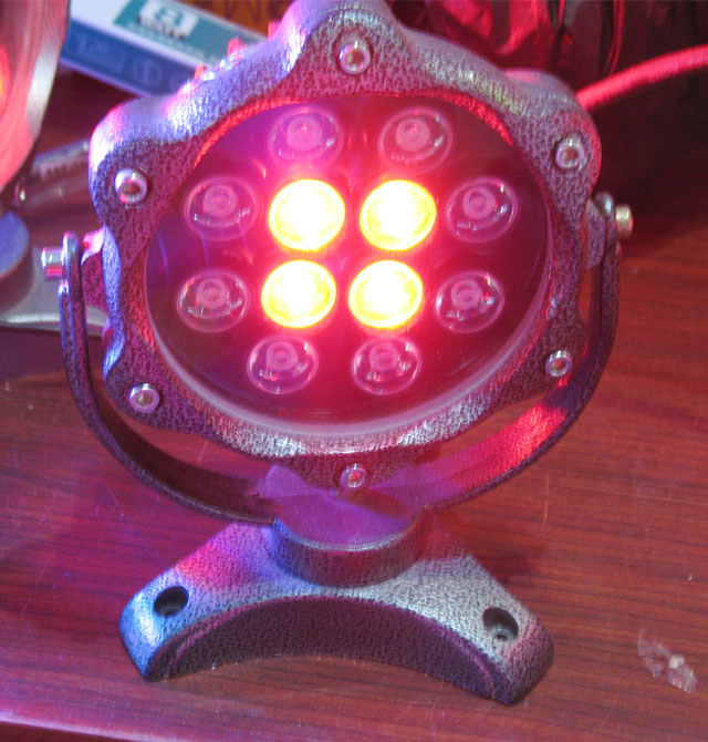 �Ă�LEDͶ�������� SDD-015Ͷ��� 12��1w ��ɫ