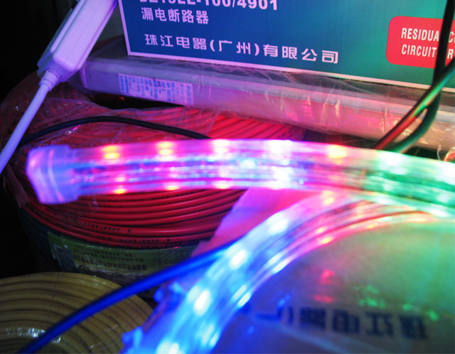 ���_LED�􎧟��l 5050��ɫܛ��l 60��/�� ���S�t�G��ɫ ���z��ˮ