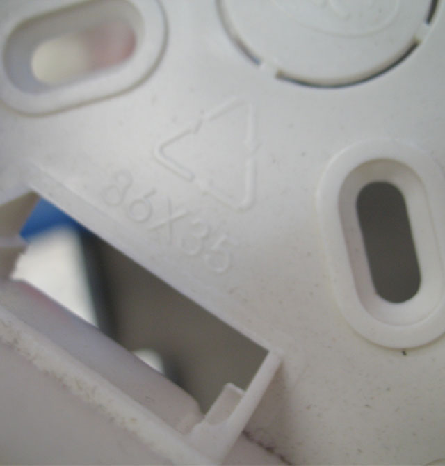 ���ܵ׺У��Ӿ��У� PVC�׺� 86mm��86mm��35mm���κ�