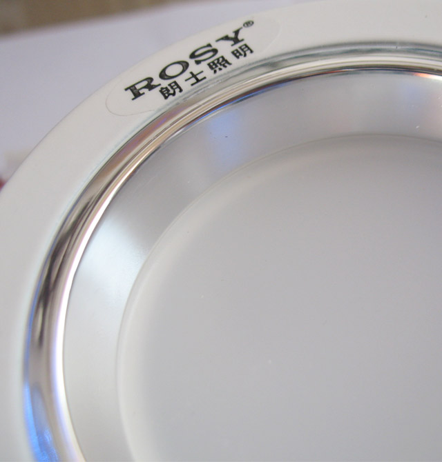 ��ʿLEDͲ�����컨�� 2.5��LED���FͲ��RS-LTY251 3w ���bǶ��ʽ �_�צ�80mm �X�Ͻ���|����ɫ