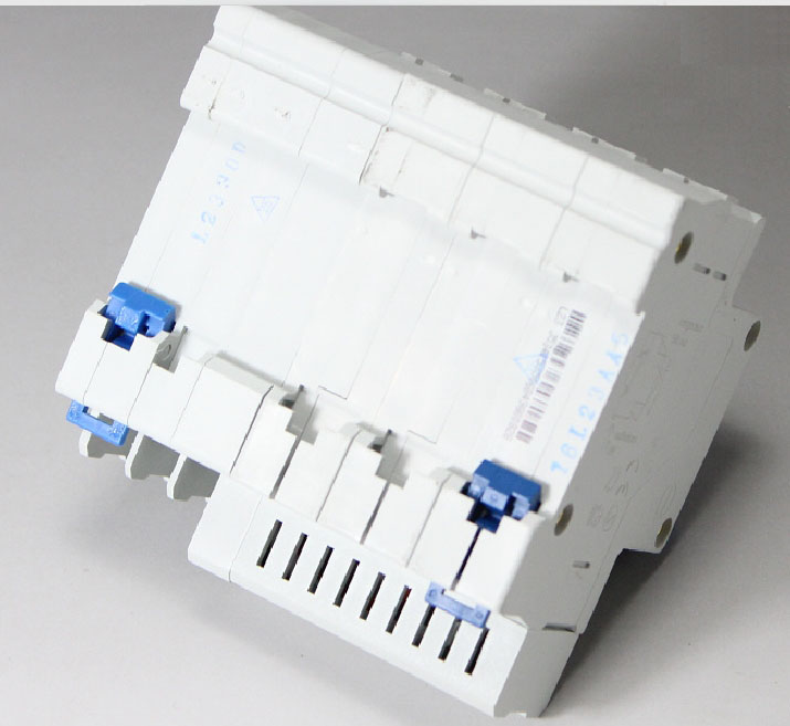 ��̩��·��\�՚��_�P DZ47LE-32 C�� 3P 16A ©는�·��