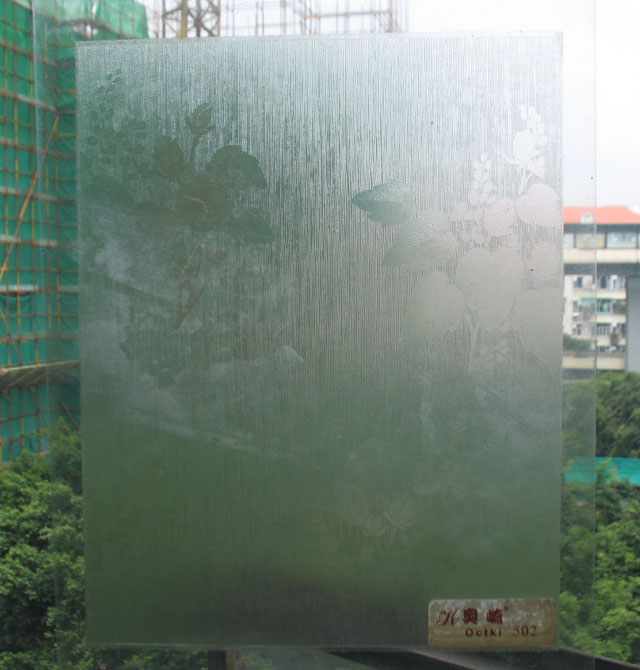 �W�鲣���� 502 0.6��10m ͸��