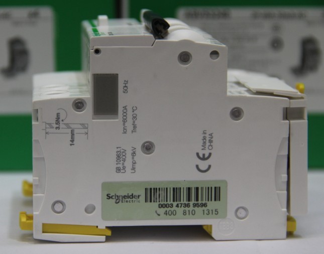 ʩ�͵��l���_�P iC65N��·�� 12~440v1~63mA