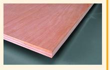 ���f����ͨ�z�ϰ� 1220mm��2440mm����11.8mm E0�� ����о��