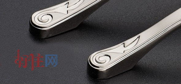 �ь������T������� P8115�����z懣� �\�Ͻ� ���s�L�l