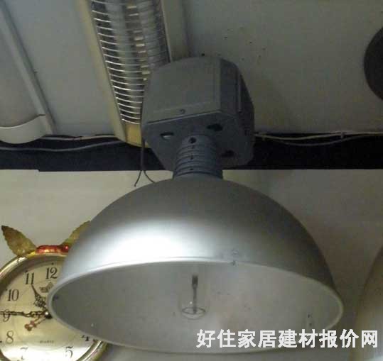 ��픟� YD8300 16�� δ֪w ĥɰ�淴�� �X�Ͻ�