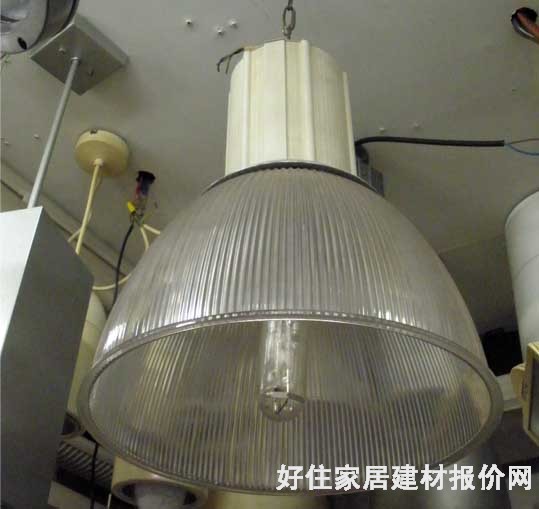 ��픟� ��300mm/YD9400 12�� δ֪w ĥɰ�淴�� ������