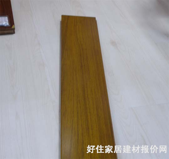 ӯ���˼Ҍ�ľ�ذ� ��ľɫ 810mm��125mm����18mm