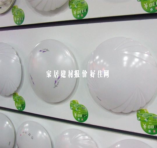 �W����픟� �P����픟� �A�� �F�������L�� ��ɫ������