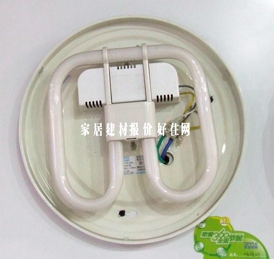 �W����픟� �P����픟� �A�� �F�������L�� ��ɫ������