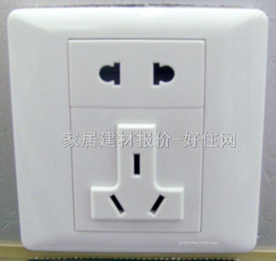 ��늲������ C810USW �����O ��ɫ