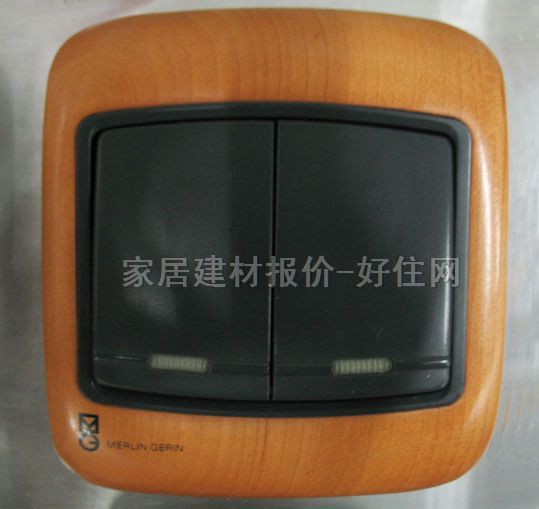 ���E���_�P��� L220/1W.BMB 2λ�ο� ��ɫ���I��ľ�� ���ɹ�ָʾ