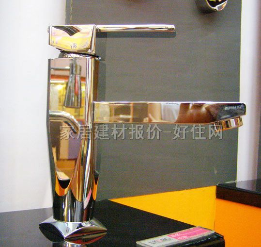 �Ʊ��������^ KB-301 ���� �ΰцο� �o ���P�