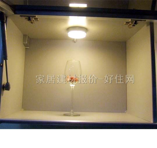 �W�ɏN������ ���{ɫ �����