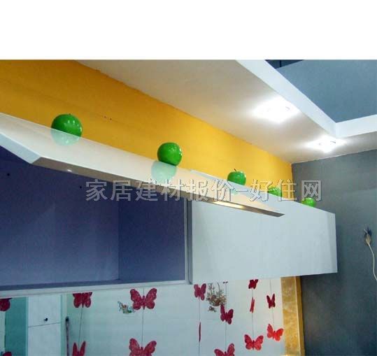 �f�¸��N������ ��ɫ �����