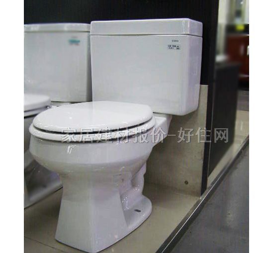 TOTO���w�RͰ���� CW703RB/SW703AB 664mm��494mm��720mm