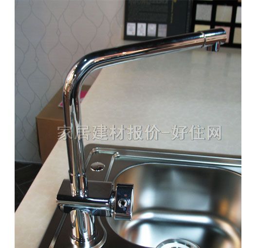 �N�����^ ZH-01 ���