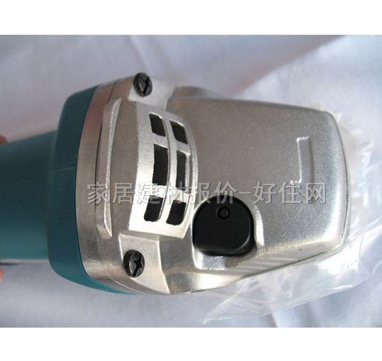 �����ĥ�C������C 9553NB 710W