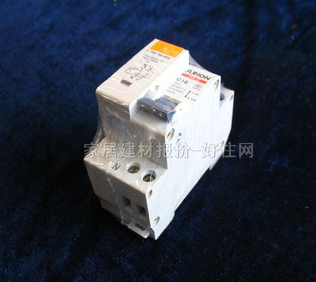 ��·��\�՚��_�P JNR-32 C16 1P+N 16A ʣ�����������·��