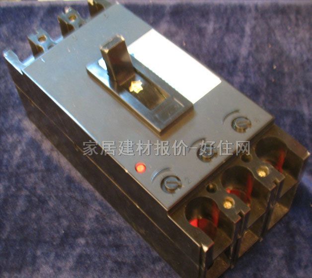 ��ؔ�·��\�՚��_�P DZ20Y-225/3300 1P 125A �՚��_�P���ܚ���·��)