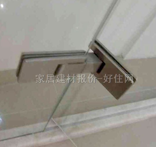 ��ʿ����ԡ�� �����TAF215 ӆ��