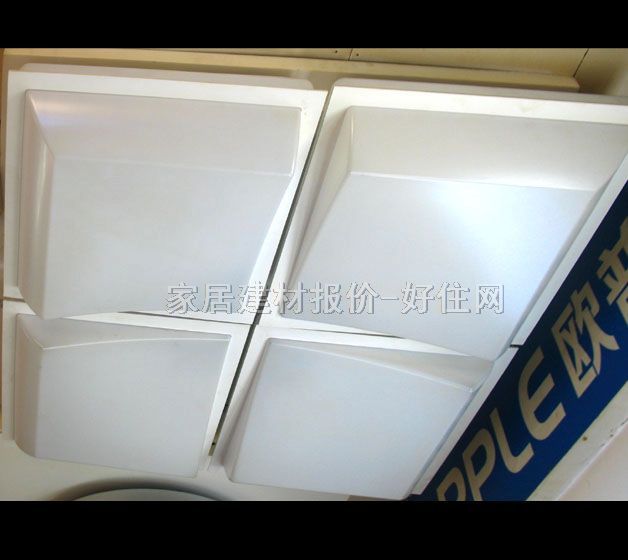 �W����픟� �P����픟� ���� ���s�L�� ��ɫ������