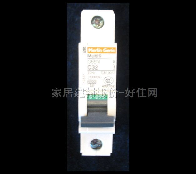 ÷�m���m��·��\�՚��_�P MUlti9 C65N C32 1P 32A �՚��_�P���ܚ���·����