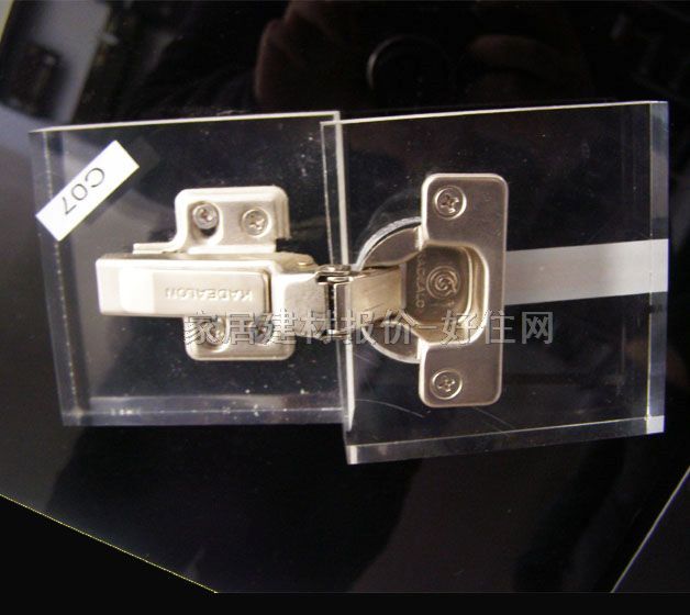 �����q� C07 ��-�o�w ������