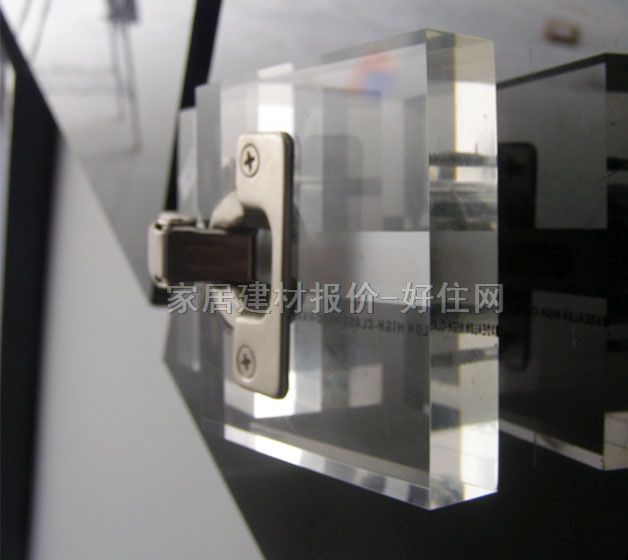 �����������q� C07 ��-�o�w ������