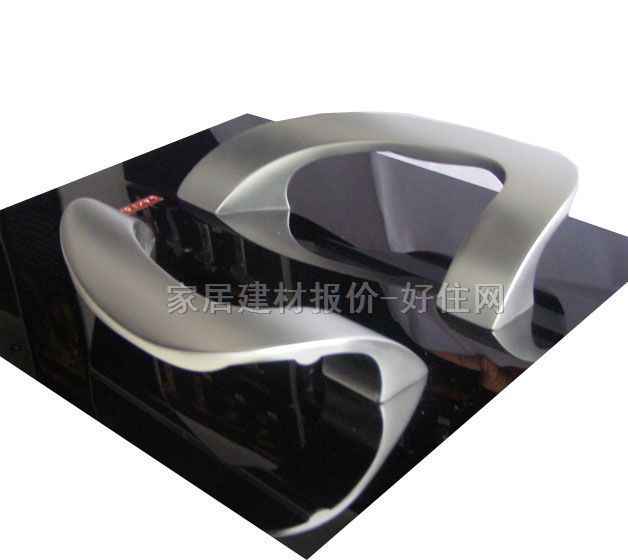 �����������T���� ��������̫���X LB/104 ����Ҏ��