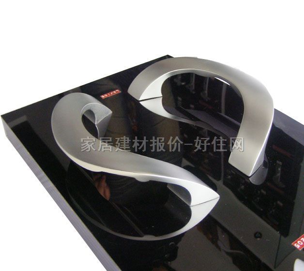 �����������T���� ��������̫���X LB/105 ����Ҏ��