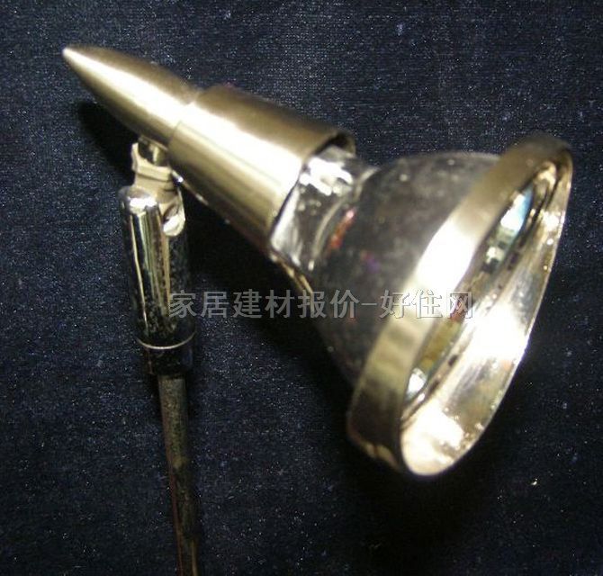 �h��ʯӢ��� Ӳ�UB610������ 50W �����ʽ ���Sɫ