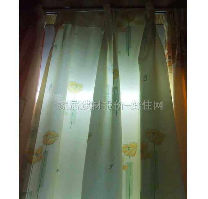 �����Q����غ� �ջ� ӆ�� ���w�� ��ɫ�{