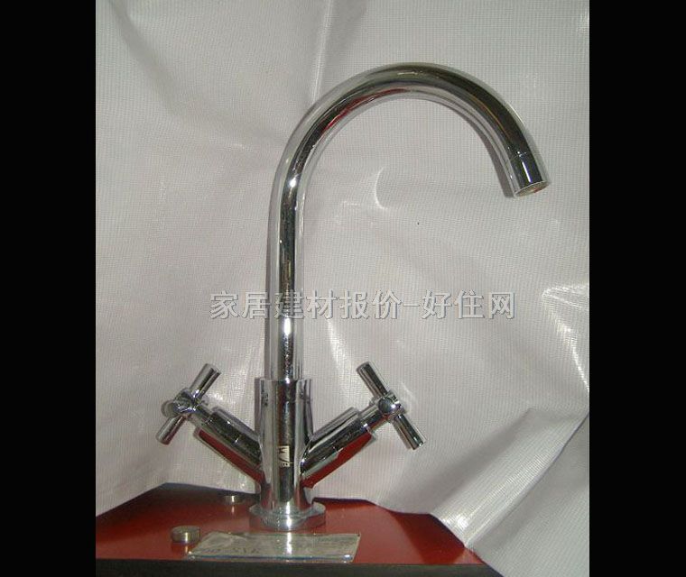 �N�����^ BD2132 ���