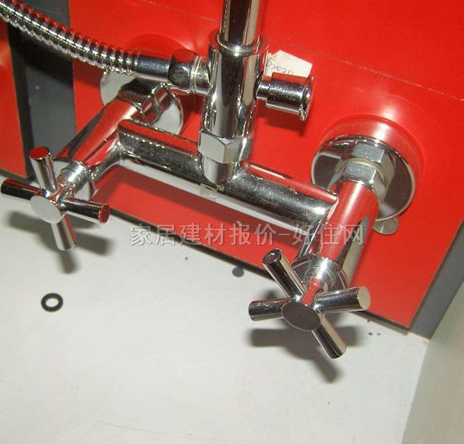 ���D��ԡ�� ���{����U�~ BD2020 ���b�쉦ʽ