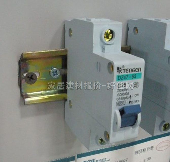 ������·��\�՚��_�P DZ47-63 C25 1P 25A �՚��_�P���ܚ���·����