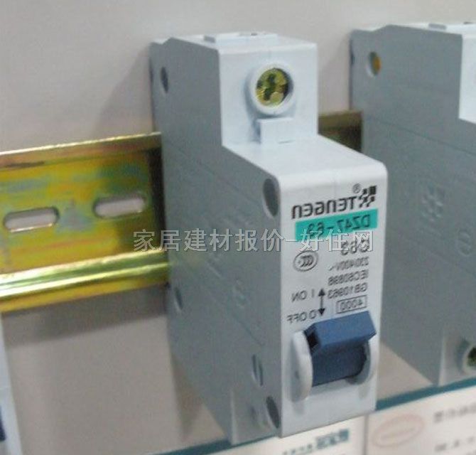 ������·��\�՚��_�P DZ47-63 C63 1P 63A �՚��_�P���ܚ���·����