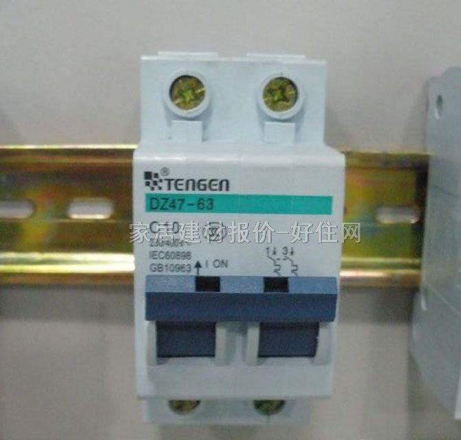 ��·��\�՚��_�P DZ47-63 C10 2P 10A �՚��_�P���ܚ���·����