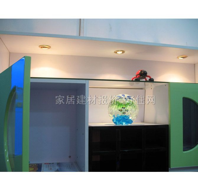 �����N������ �ݾGɫ �����